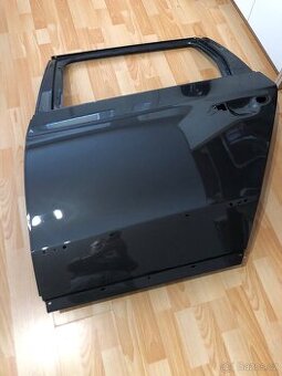 Dveře na VW Passat B6- nově nastříkané