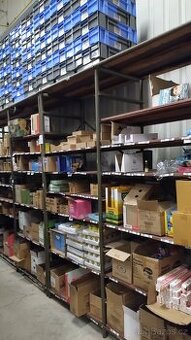 Regál policový ze zámečnické dílny