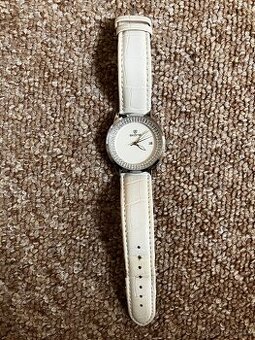 Dámské hodinky Skone