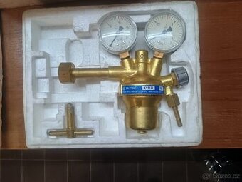 Regulátor tlaku kyslíku