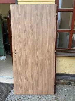 Interiérové dveře 90 pravé / levé – bez poškození