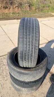 Prodám sadu letních pneu Continental 235/55 R18 104V