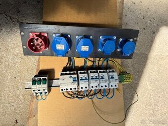 Rack panel - Distribuční