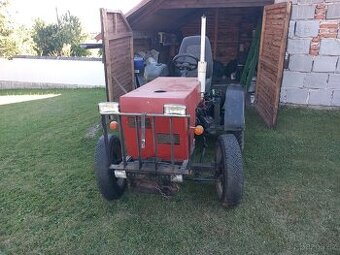 Malotraktor domácí výroby .