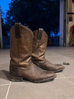 Westernové jezdecké boty