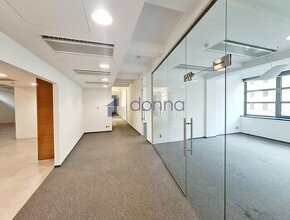 Pronájem obchodního prostoru 454 m² Šaldova, Praha 8 - Karlí