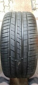 Pneu  hankook 285/40 /21