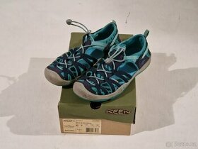 Prodám dětské letní boty Keen - velikost 35 - 1