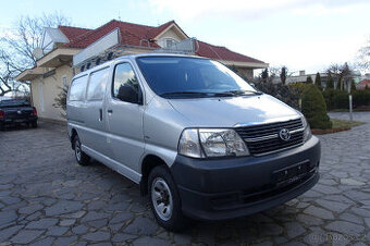 4x4: Toyota Hiace 2.5 I D-4D Kasten Long 4WD, 3m.