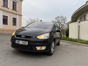 Ford Galaxy GHIA 7 míst 2.0TDCi 103kw