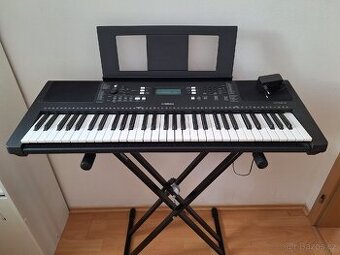 Klávesy Yamaha PSR E373