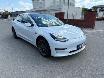 Tesla Model 3 Long Range 4x4 záruka 2027 DPH