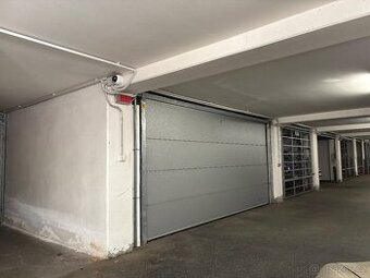 Pronajmu dvojgaraž Brno St.Lišeň - 1