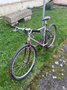 Juniorské kolo Author Spirit 26", velikost rámu 19,5"