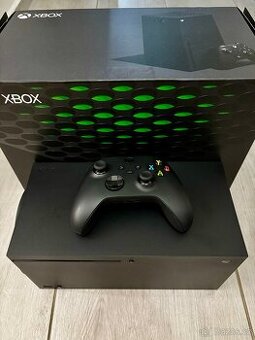 Xbox Series X 1TB s mechanikou + UFC 5