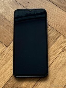 Samsung galaxy a15 4/128GB + příslušenství