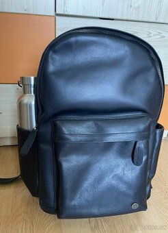 The Classic Backpack 3.0 - Black - 1