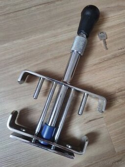Prémiový zámek pedálů SOLEX - 1