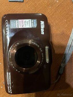 Nikon Waterproof s31