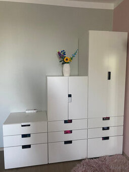 sestava skříní Ikea Stuva