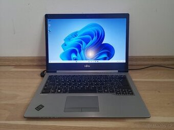 Notebook Fujitsu LifeBook U745