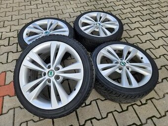 Zimní sada Orig. Skoda 225/40/18 -