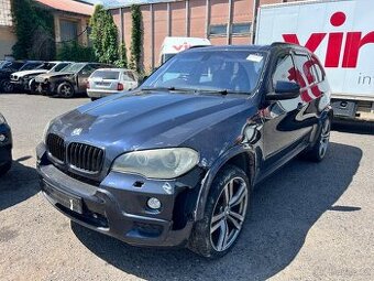 Bmw x5 e70 3.0sD 210kw Mpaket Monacoblau na díly