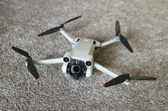 Dron DJI Mini 3 PRO + Fly More Kombo, 3 baterie, filtry