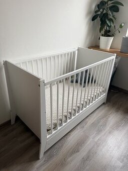 Prodám dětskou postýlku