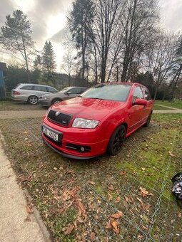 Škoda Fabia RS 1.9 TDI červené barvy