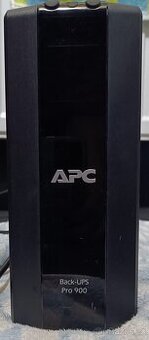 Záložní zdroj APC
