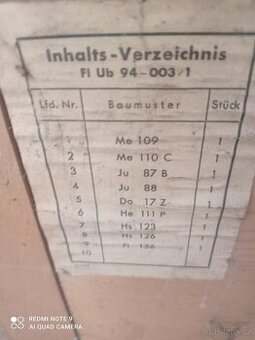 Dřevěná vojenská bedna