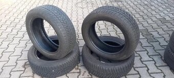 Pneu 215/55R17 Zimní