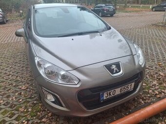 Peugeot 308 1,6 HDi 2012