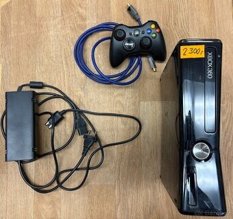 Xbox 360 – kompletní sada, funkční