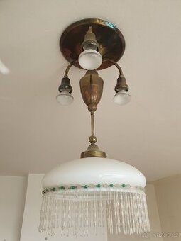 Lustr v secesním stylu