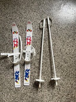 Pvrní dětské lyže Botas jako nové