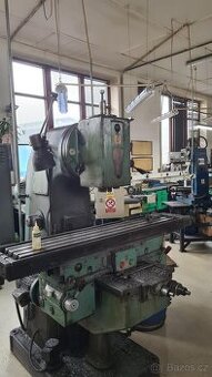 Vertikální frézka TOS FA 3 AV (8293)