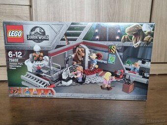 Lego jurassic world 75932 použitý, komplet