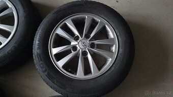 Orig. letní ALU kola 15" 5x114,3 Hyundai i30 (2017-2024)