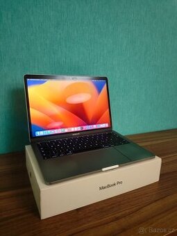 MacBook Pro 2017 | i5 • 8GB • 256GB