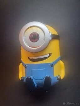 Kasička/pokladnička ve tvaru mimoně