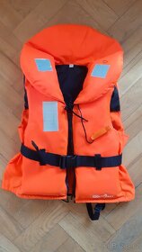 Dětská záchranná vesta (30-40kg) SUPER STAV