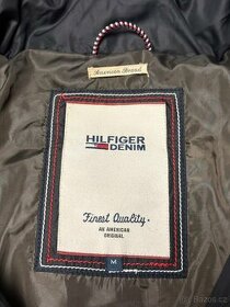 Dámská péřová zimní bunda Tommy Hilfiger