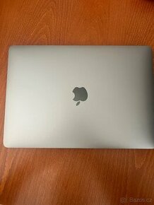 MacBook Air 13" 2020 / 256GB / i3 / Space Gray - 1