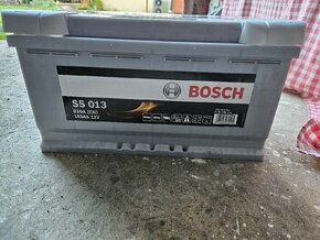 Akumulátor Bosch S5 013 100ah