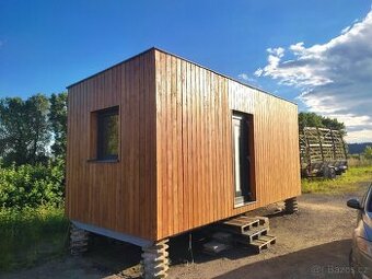 Tiny house z lodního kontejneru
