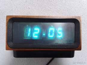 Ruské itronové hodiny Elektronika G9.02