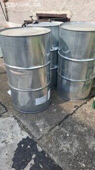 Plechové sudy - 1