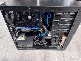 Stolní PC AMD Phenom II X4 / 12GB / 512GB / Radeon HD 7700